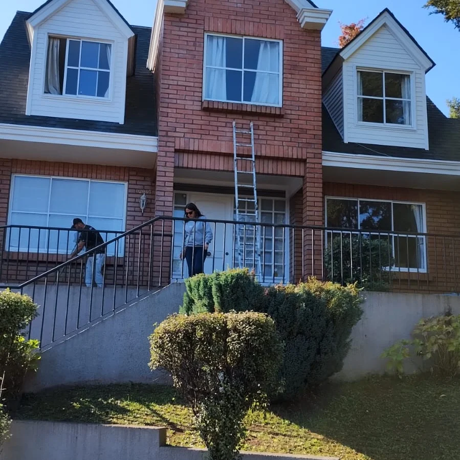 Ampliación fachada frontal